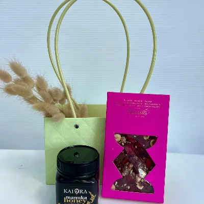 MANUKA HONEY & CHOCOLATE SET