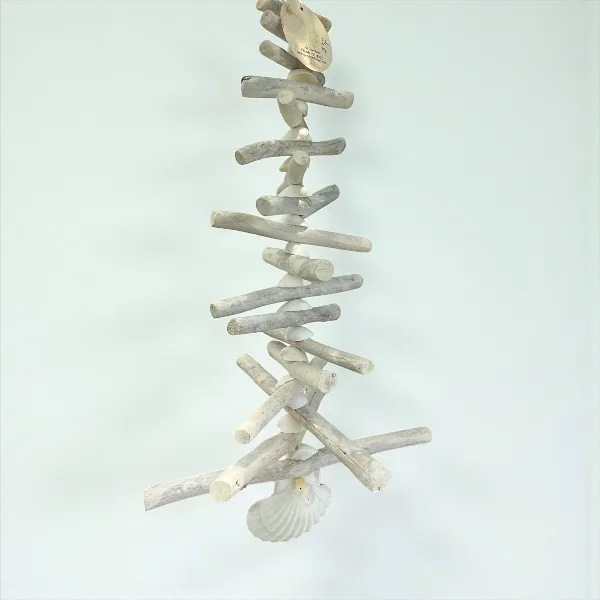 SHELL DRIFTWOOD HANGER