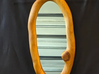 Mirror; Oval - Macrocarpa